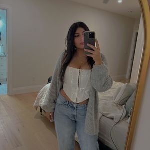 Meet your Posher, Helen